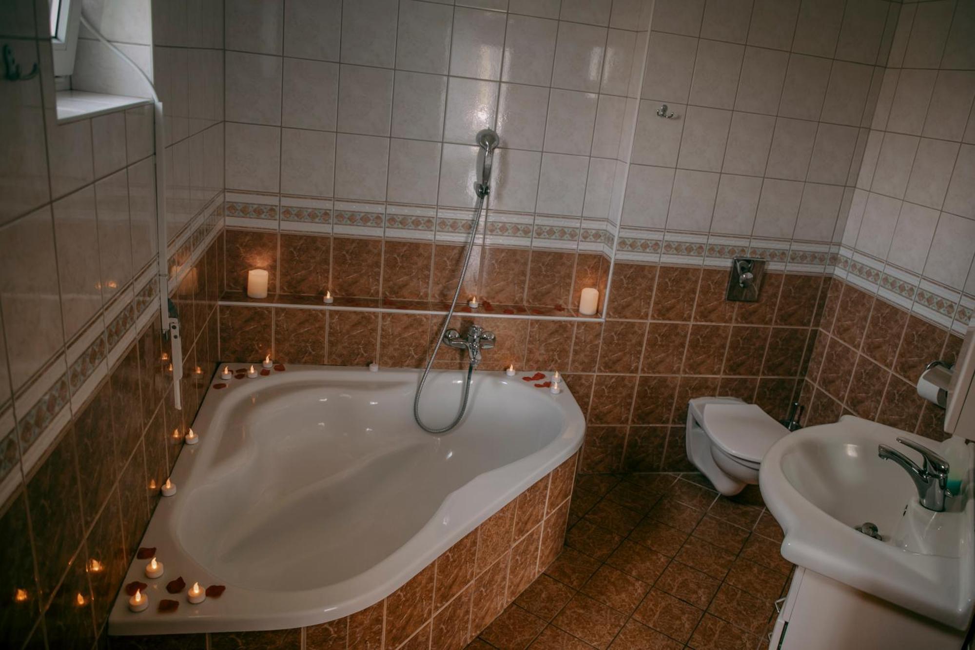 Hotel Aqua Therm