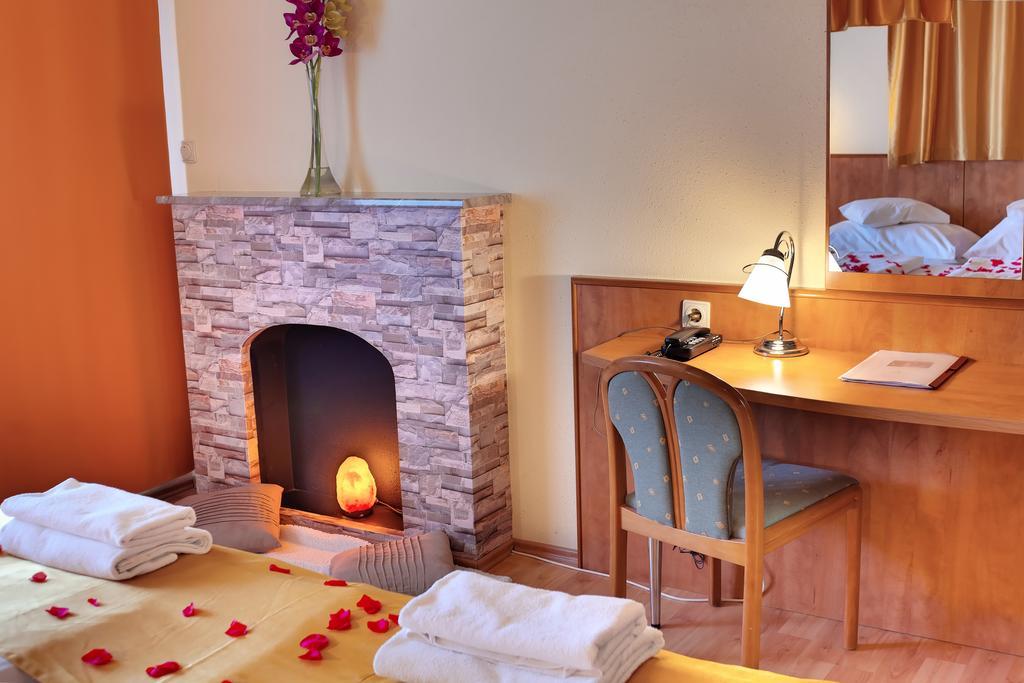 Hotel Aqua Therm