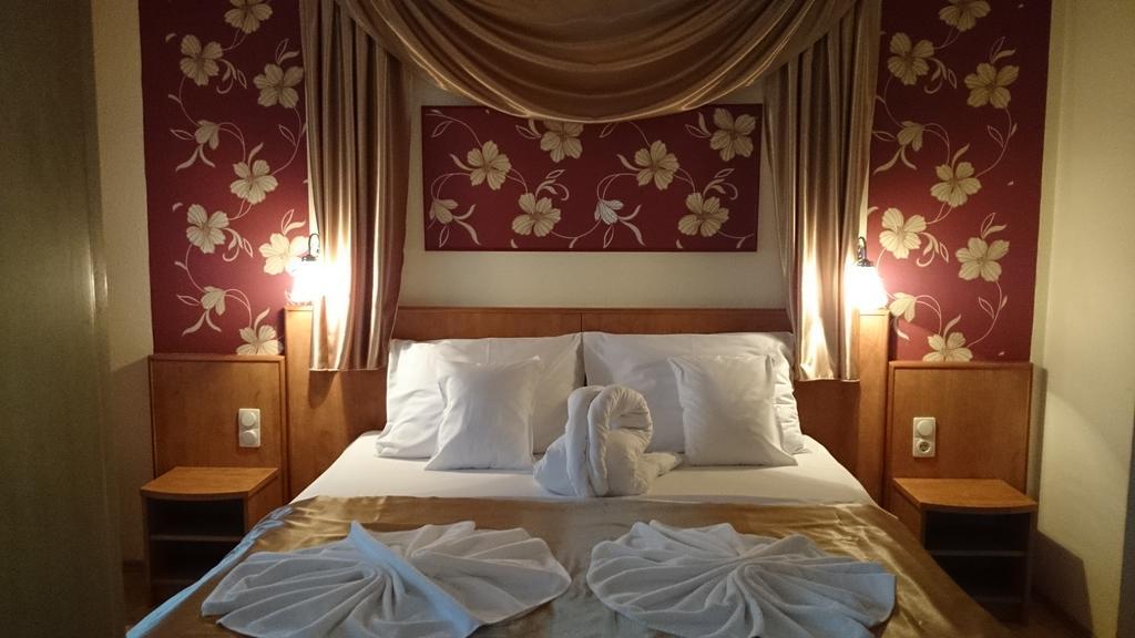 Hotel Aqua Therm 3*